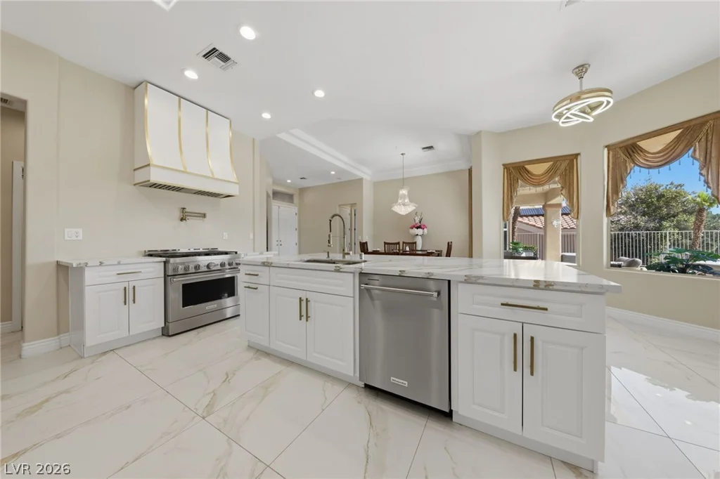 10501 Shoalhaven, Las Vegas, NV 89134