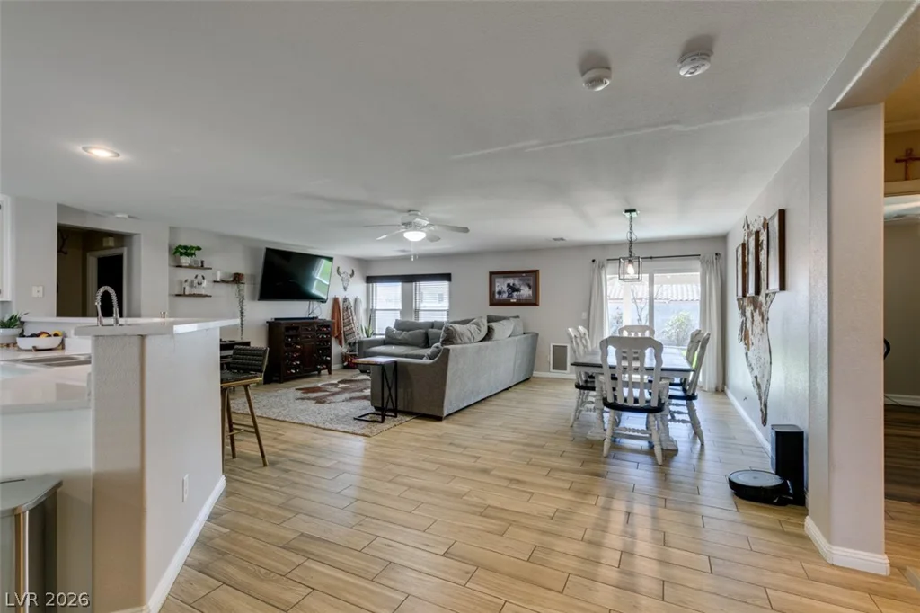 6447 Cayley, Las Vegas, NV 89110
