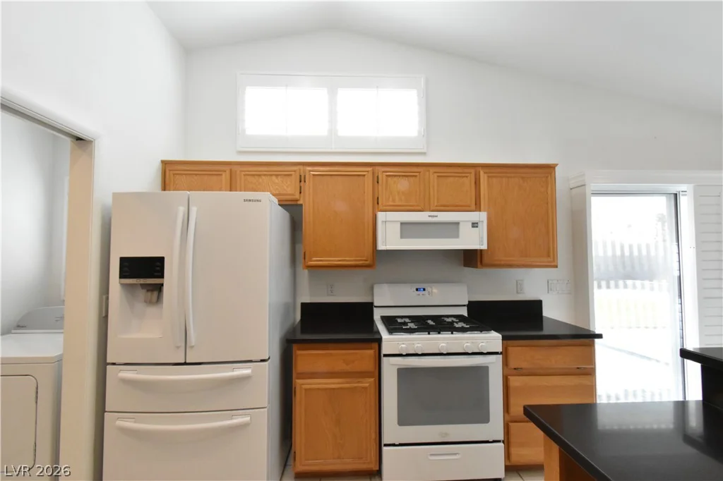 4207 Famoso, North Las Vegas, NV 89032