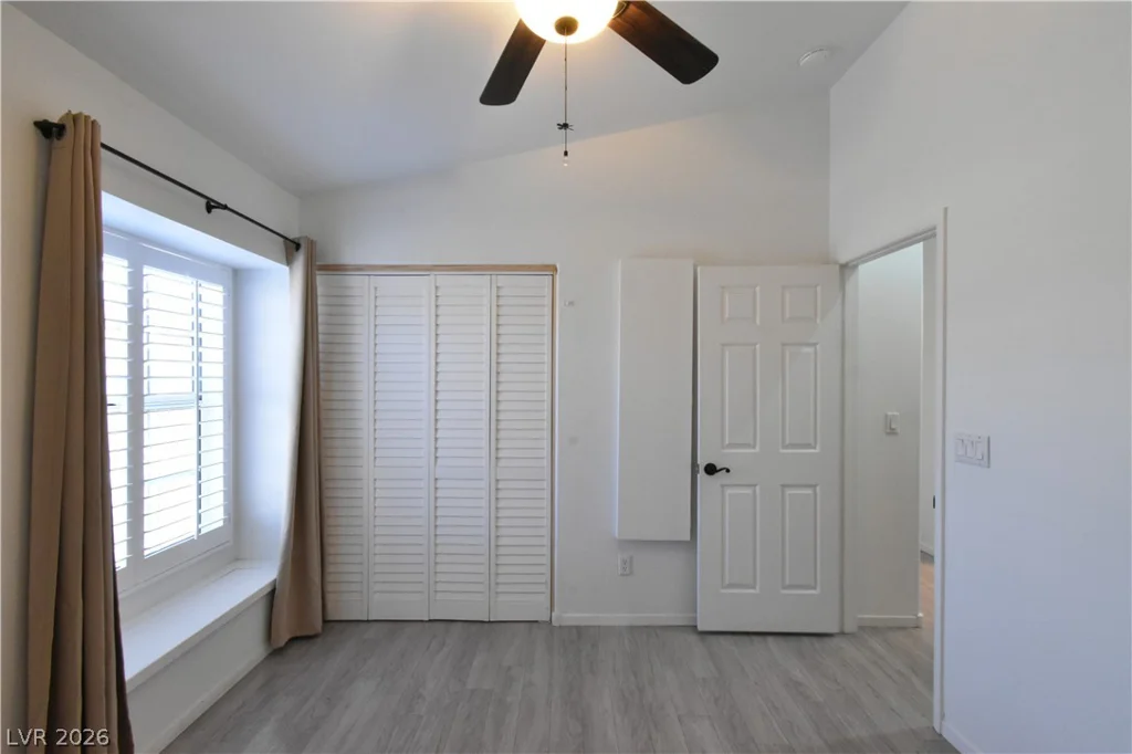 4207 Famoso, North Las Vegas, NV 89032