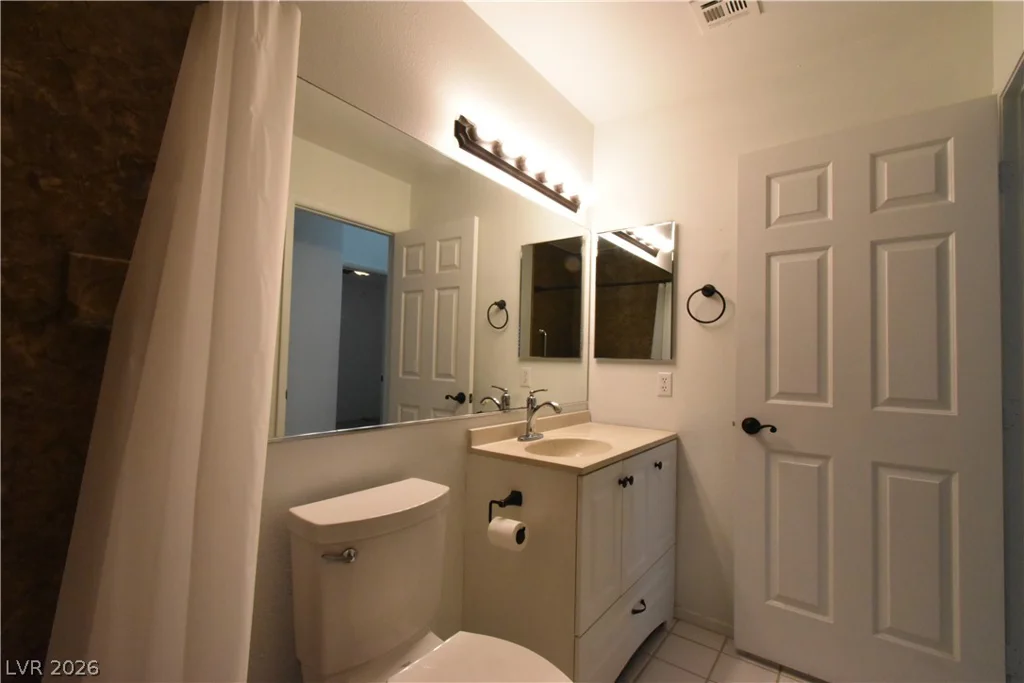 4207 Famoso, North Las Vegas, NV 89032