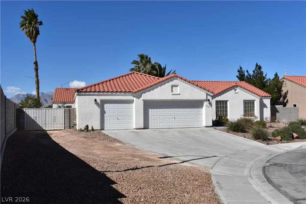 4207 Famoso, North Las Vegas, NV 89032