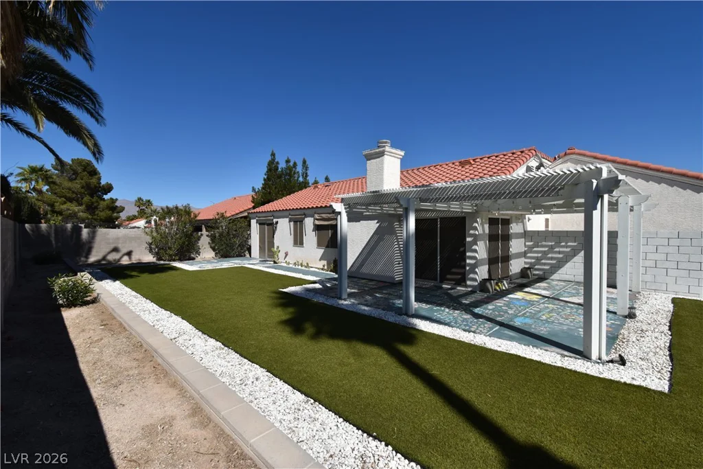 4207 Famoso, North Las Vegas, NV 89032