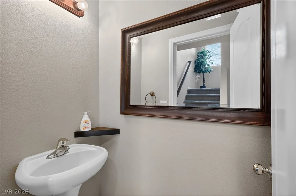2752 Fountain Vista, Henderson, NV 89074