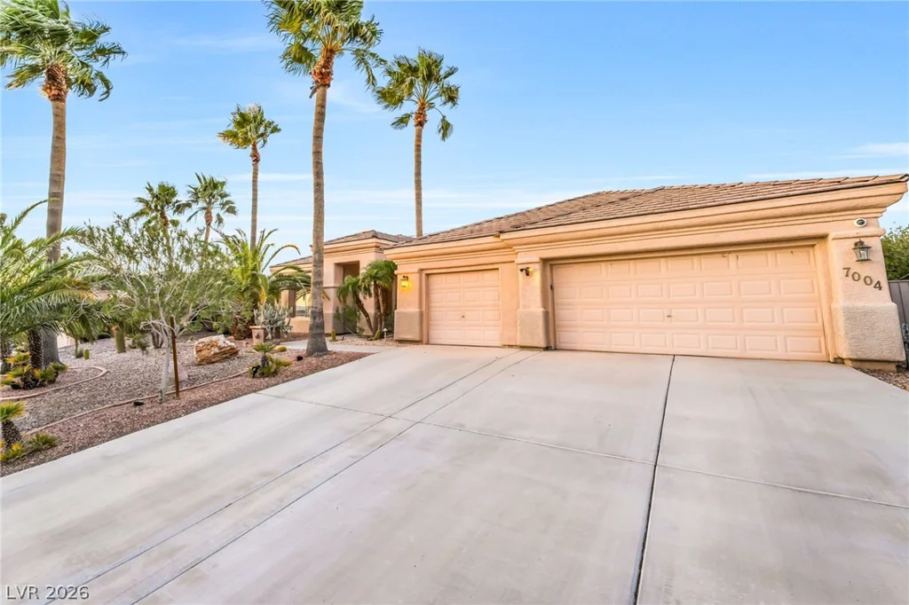 7004 Oakleigh, Las Vegas, NV 89110