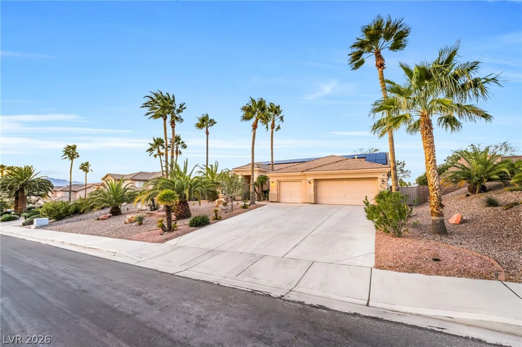 7004 Oakleigh, Las Vegas, NV 89110