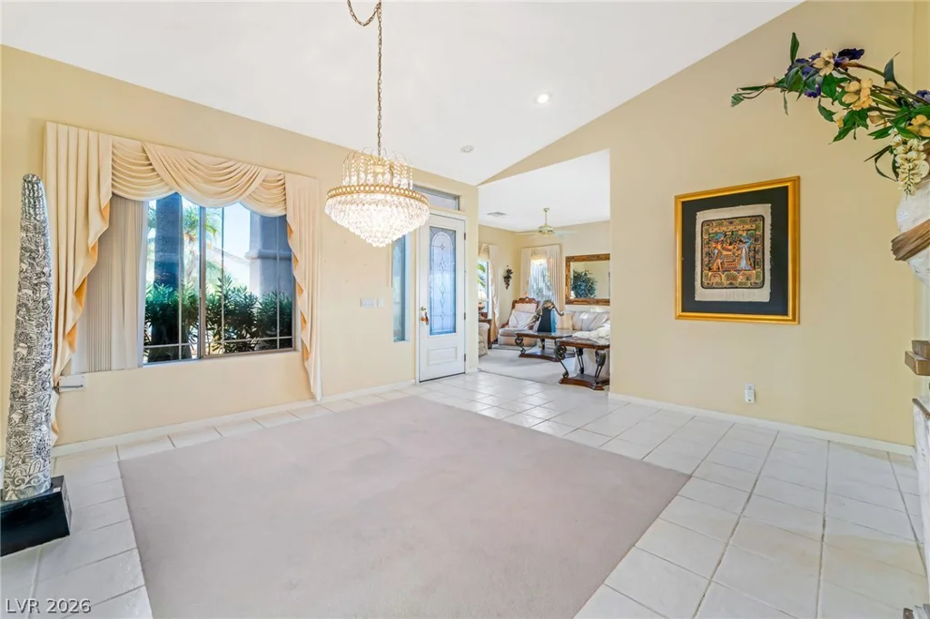 7004 Oakleigh, Las Vegas, NV 89110
