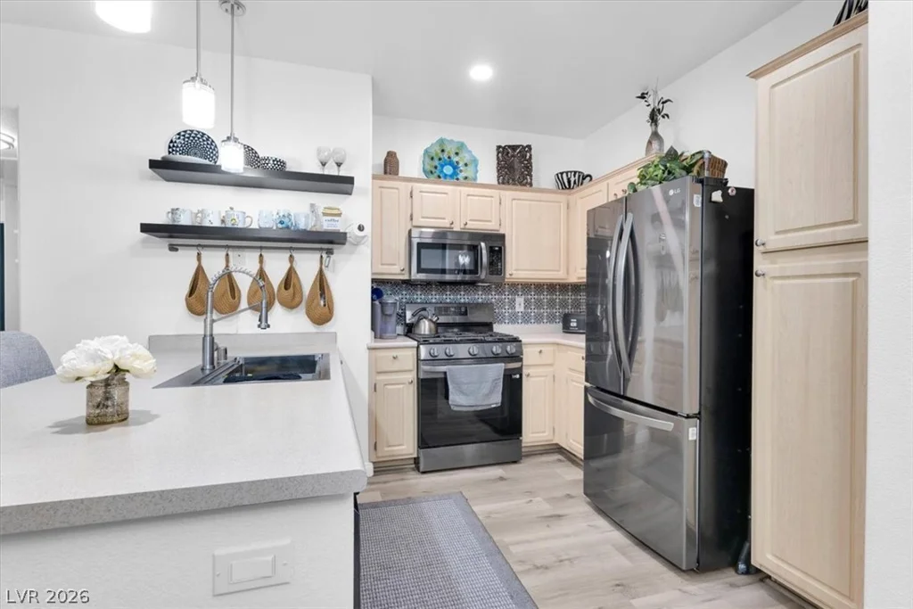 855 Stephanie, Henderson, NV 89014