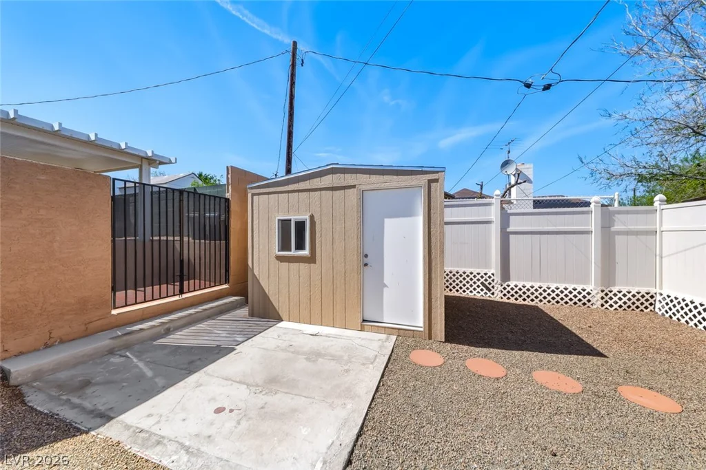 1411 Francis, Las Vegas, NV 89104