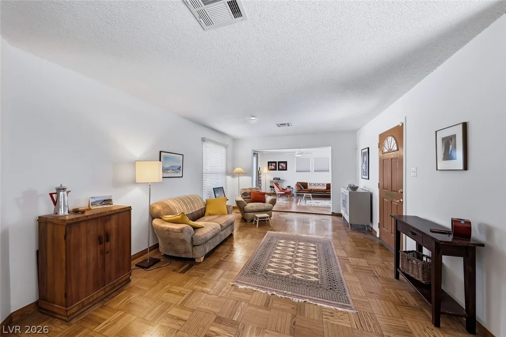 1411 Francis, Las Vegas, NV 89104