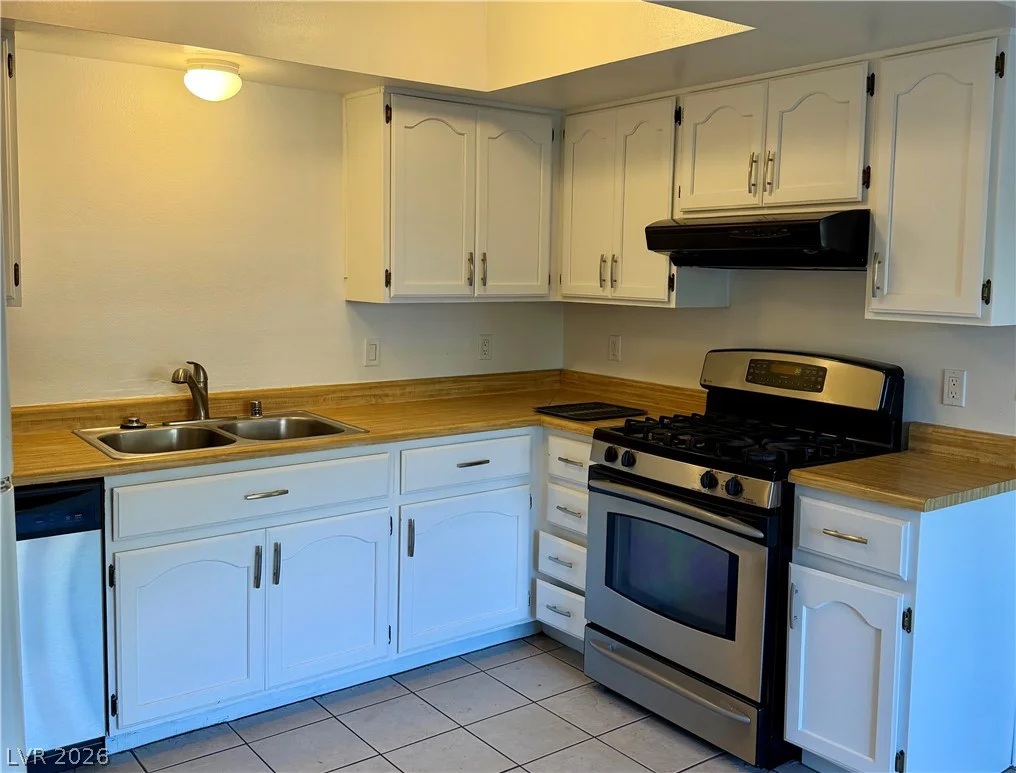 6669 Tropicana, Las Vegas, NV 89103