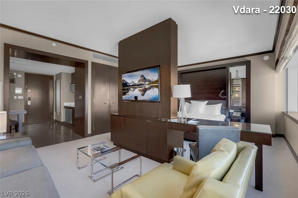 2600 Harmon, Las Vegas, NV 89158