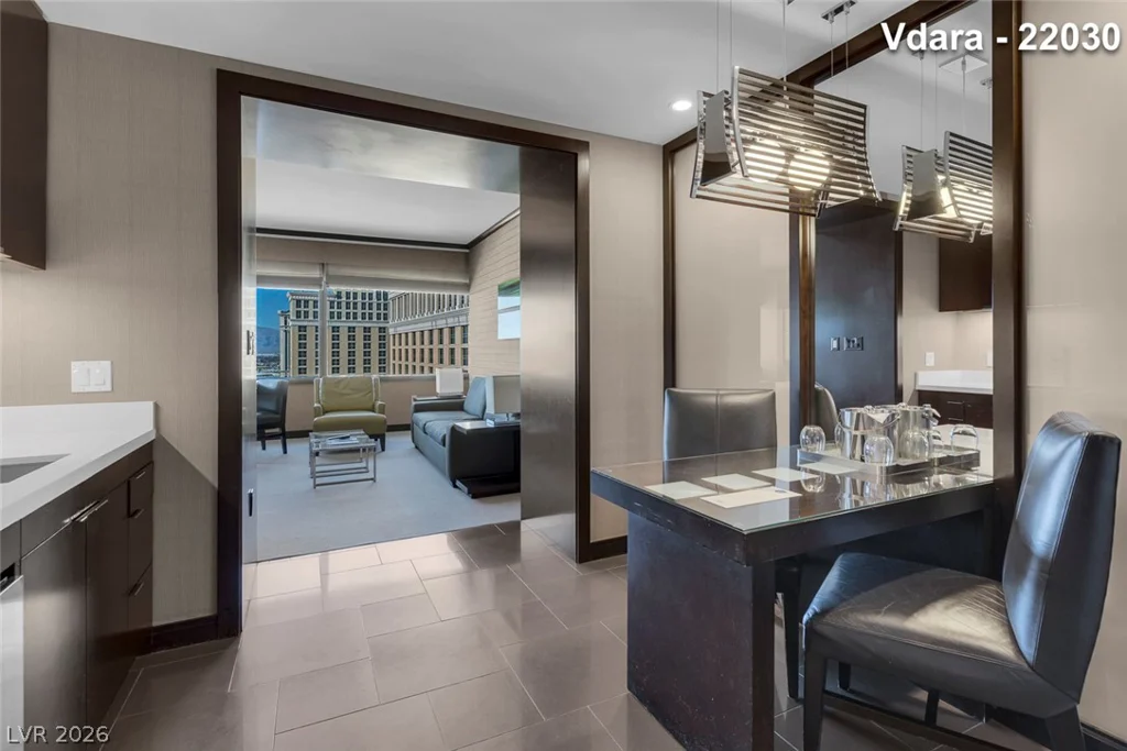 2600 Harmon, Las Vegas, NV 89158