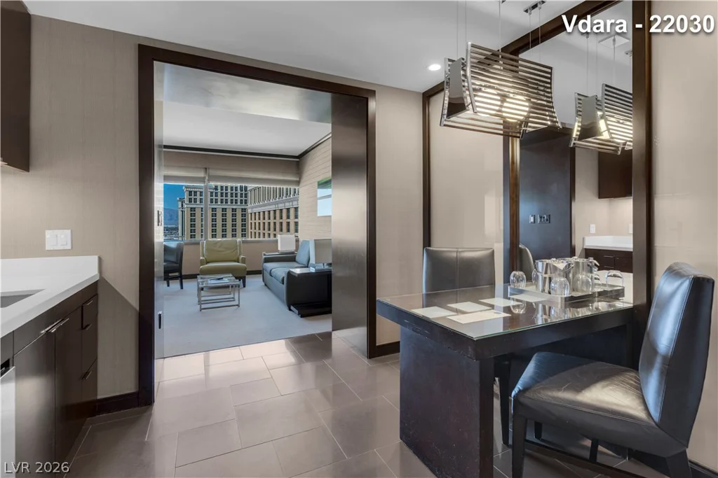 2600 Harmon, Las Vegas, NV 89158