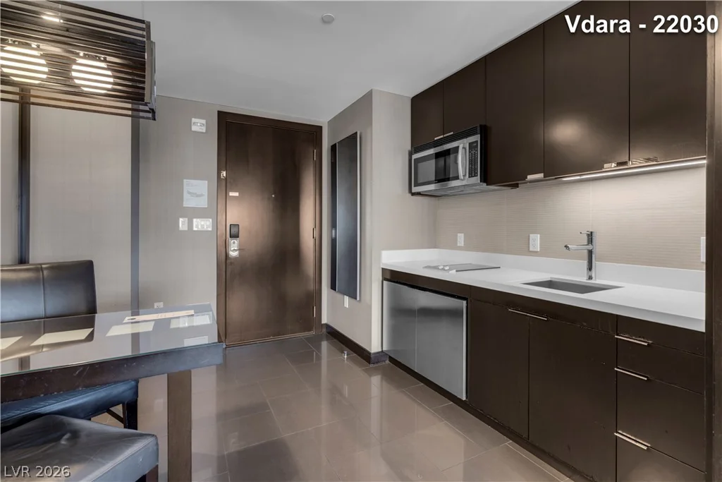 2600 Harmon, Las Vegas, NV 89158