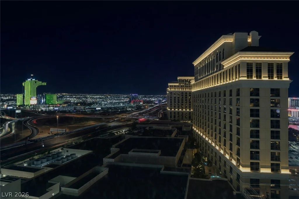 2600 Harmon, Las Vegas, NV 89158