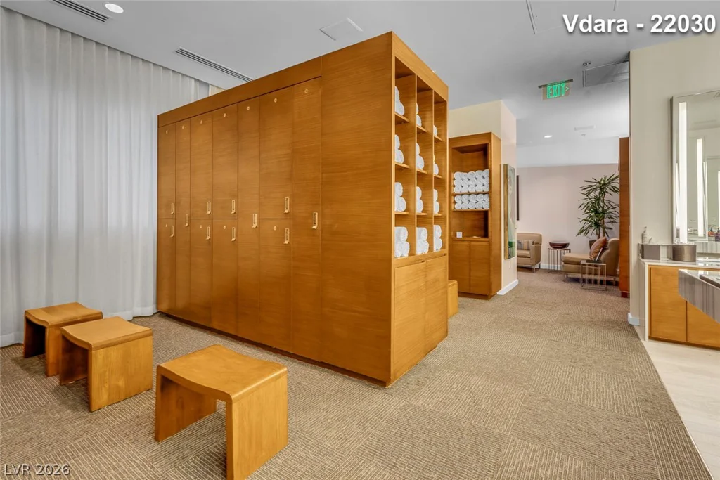 2600 Harmon, Las Vegas, NV 89158
