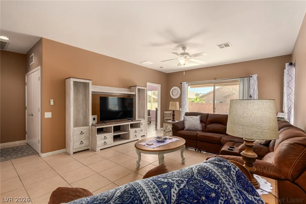 5911 Corbin, Las Vegas, NV 89122