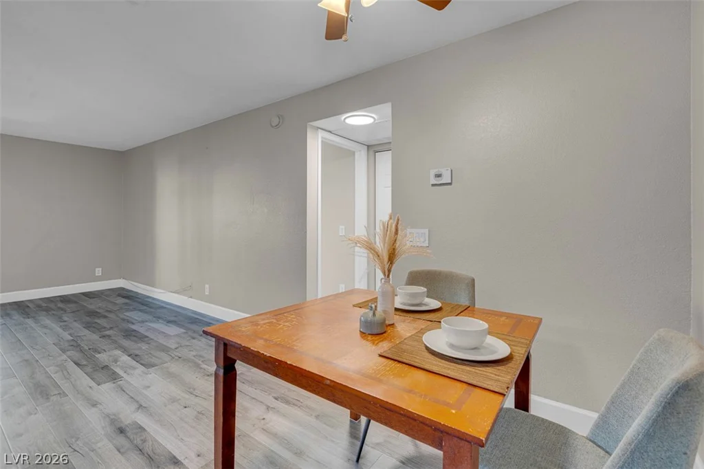 4200 Valley View, Las Vegas, NV 89103
