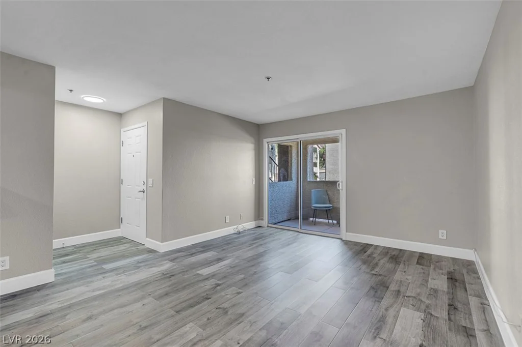 4200 Valley View, Las Vegas, NV 89103