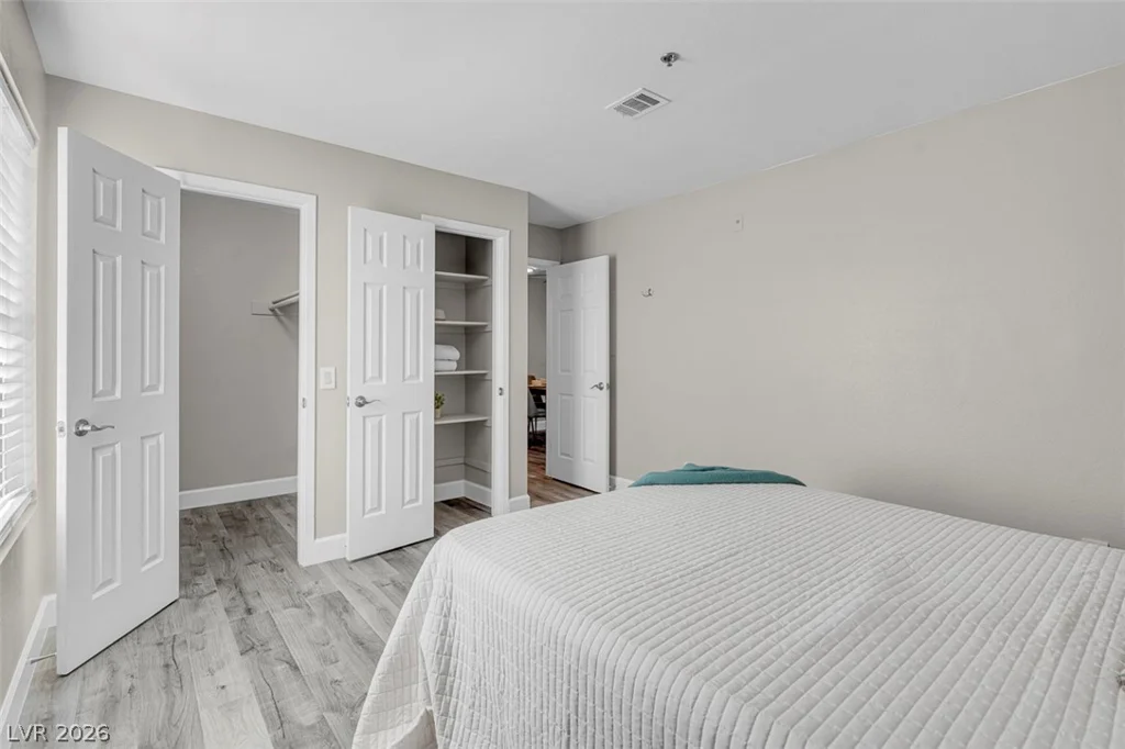 4200 Valley View, Las Vegas, NV 89103