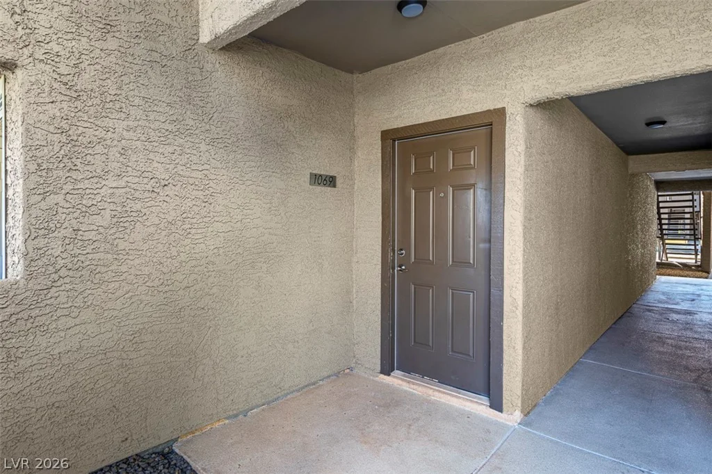 4200 Valley View, Las Vegas, NV 89103