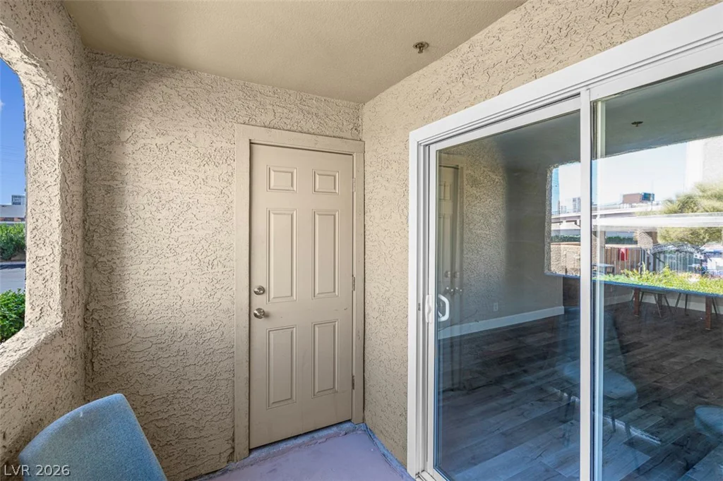 4200 Valley View, Las Vegas, NV 89103
