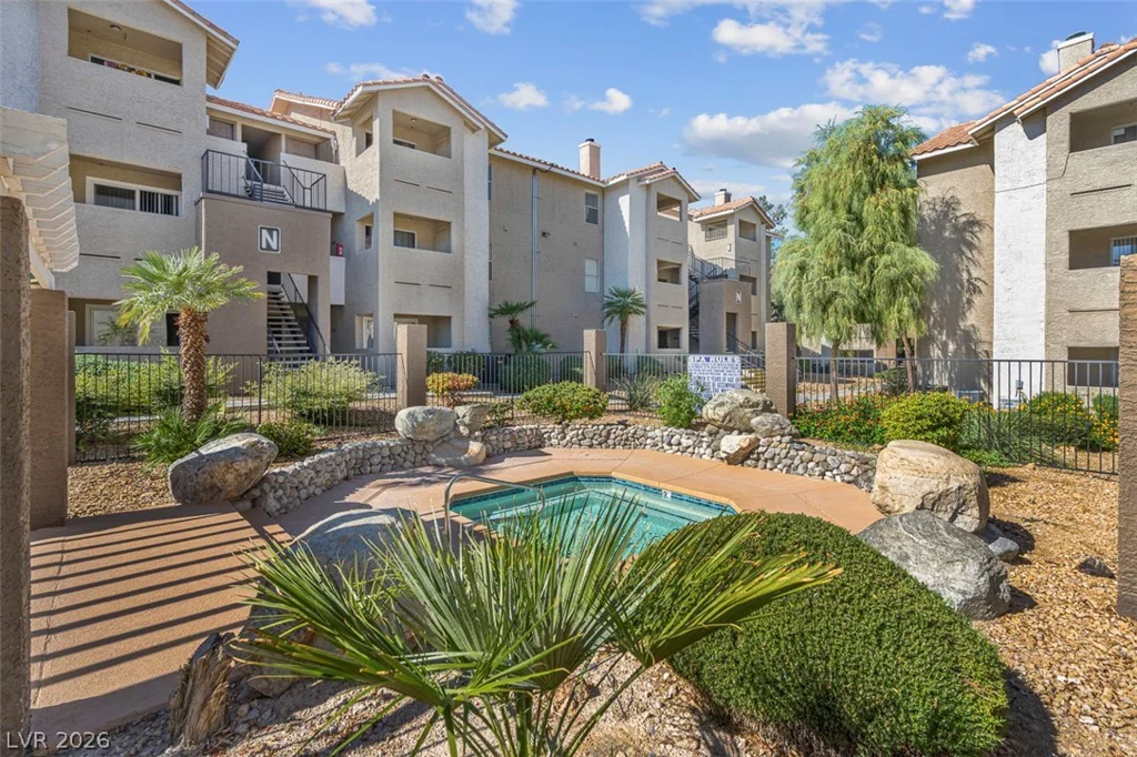 4200 Valley View, Las Vegas, NV 89103