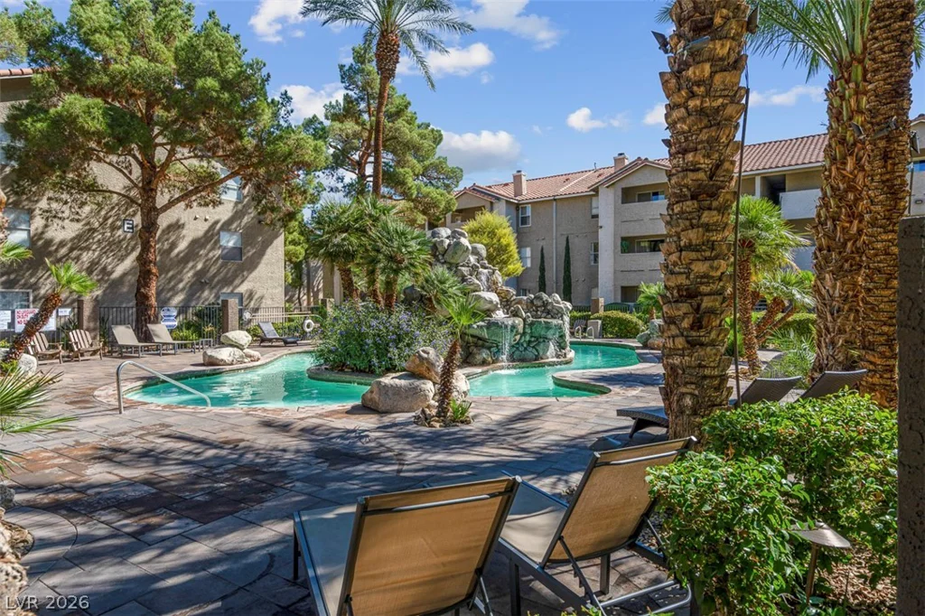 4200 Valley View, Las Vegas, NV 89103