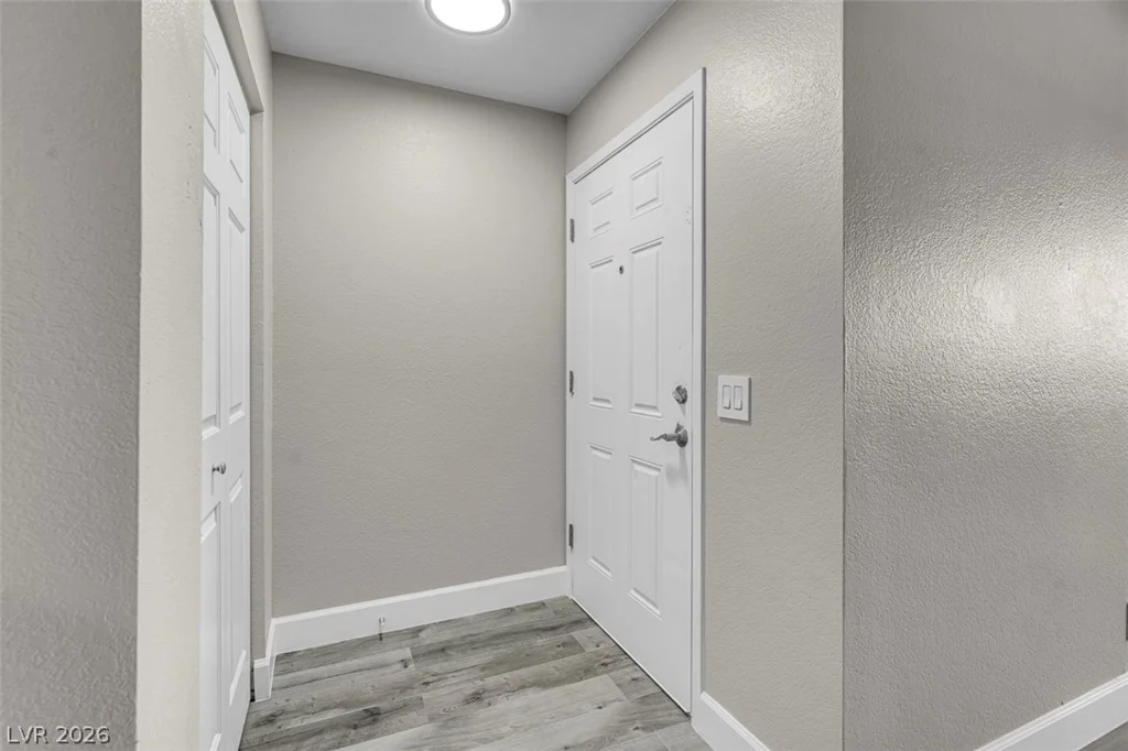 4200 Valley View, Las Vegas, NV 89103