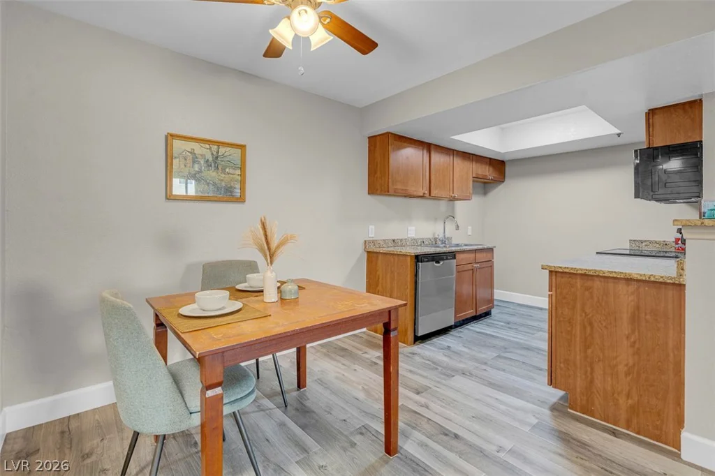 4200 Valley View, Las Vegas, NV 89103