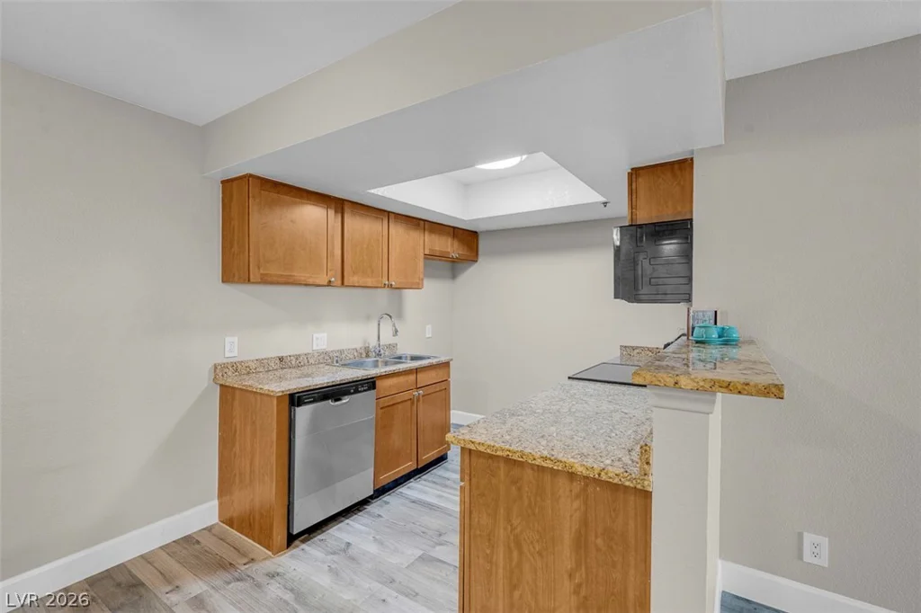 4200 Valley View, Las Vegas, NV 89103