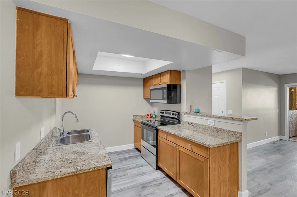 4200 Valley View, Las Vegas, NV 89103