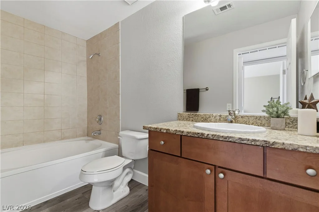 4200 Valley View, Las Vegas, NV 89103