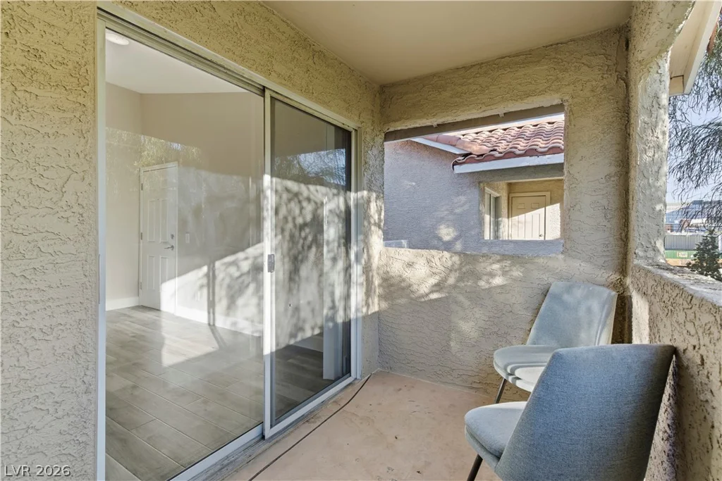 4200 Valley View, Las Vegas, NV 89103
