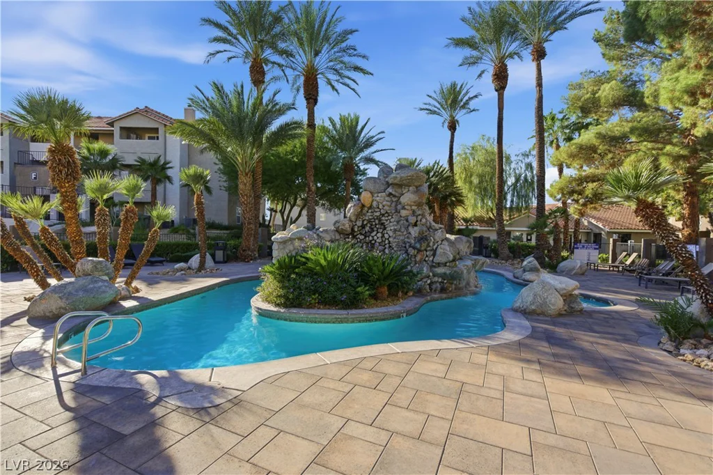 4200 Valley View, Las Vegas, NV 89103