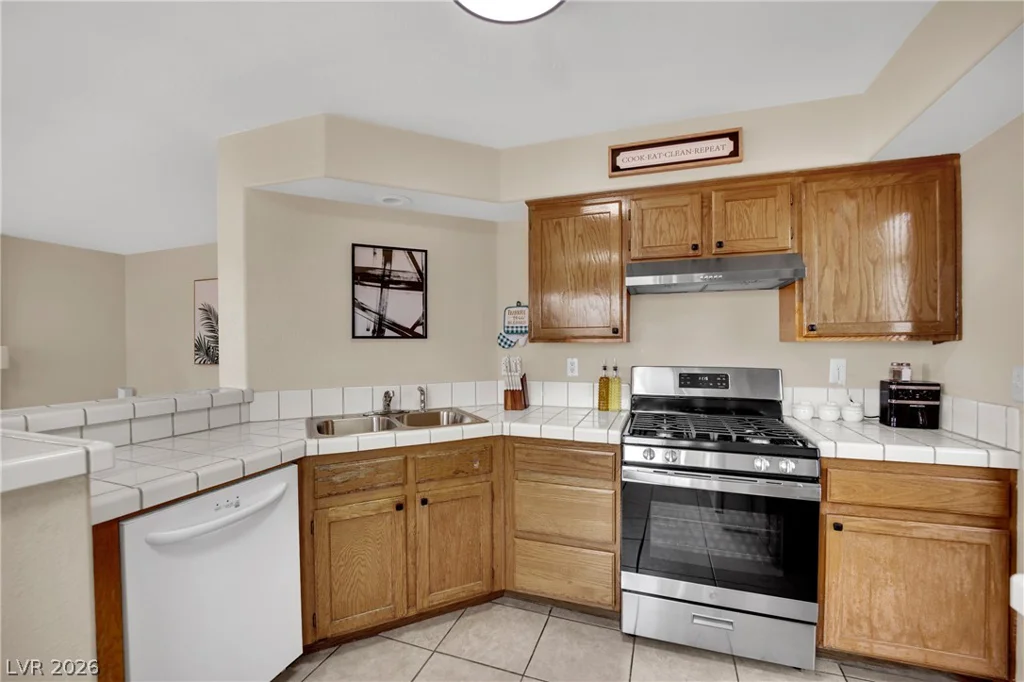 3758 White Peppermint, Las Vegas, NV 89147