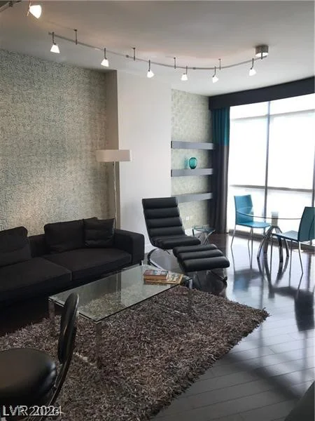 200 Sahara, Las Vegas, NV 89102