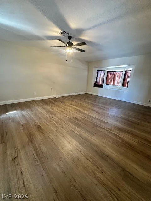 3905 Calle De Este, Las Vegas, NV 89121