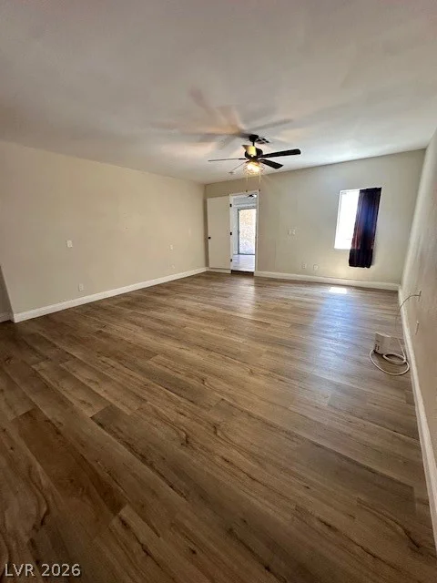 3905 Calle De Este, Las Vegas, NV 89121