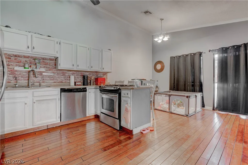 1304 Capri, Boulder City, NV 89005