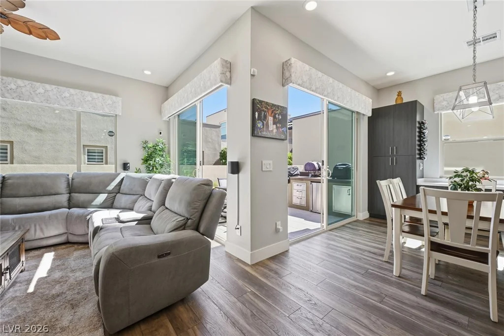 4246 Swift, Las Vegas, NV 89135