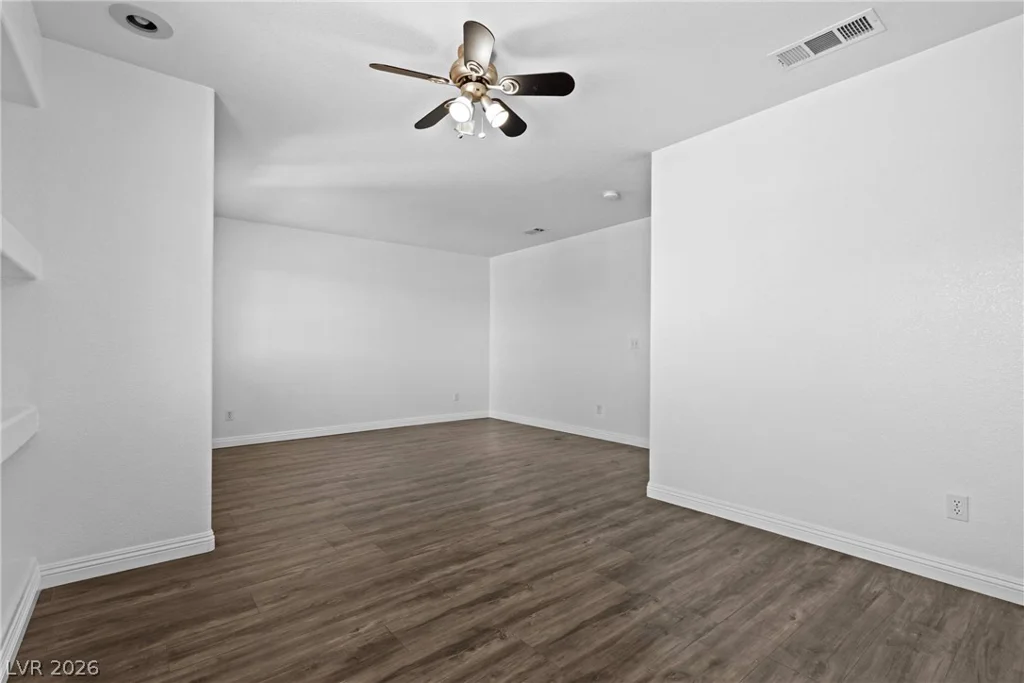 506 Wheaties, Las Vegas, NV 89110