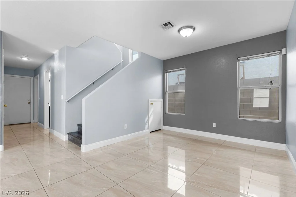 506 Wheaties, Las Vegas, NV 89110