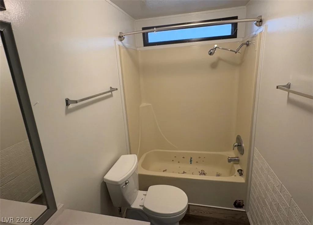 250 Bonnie Claire, Pahrump, NV 89048