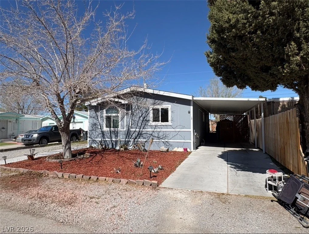 250 Bonnie Claire, Pahrump, NV 89048