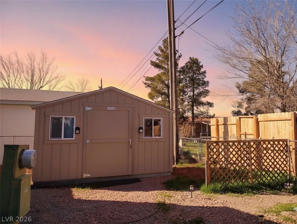 250 Bonnie Claire, Pahrump, NV 89048