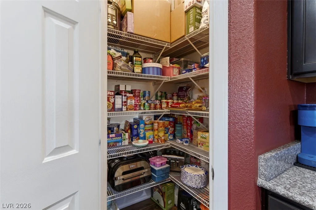 10715 Loretto Cove, Las Vegas, NV 89141