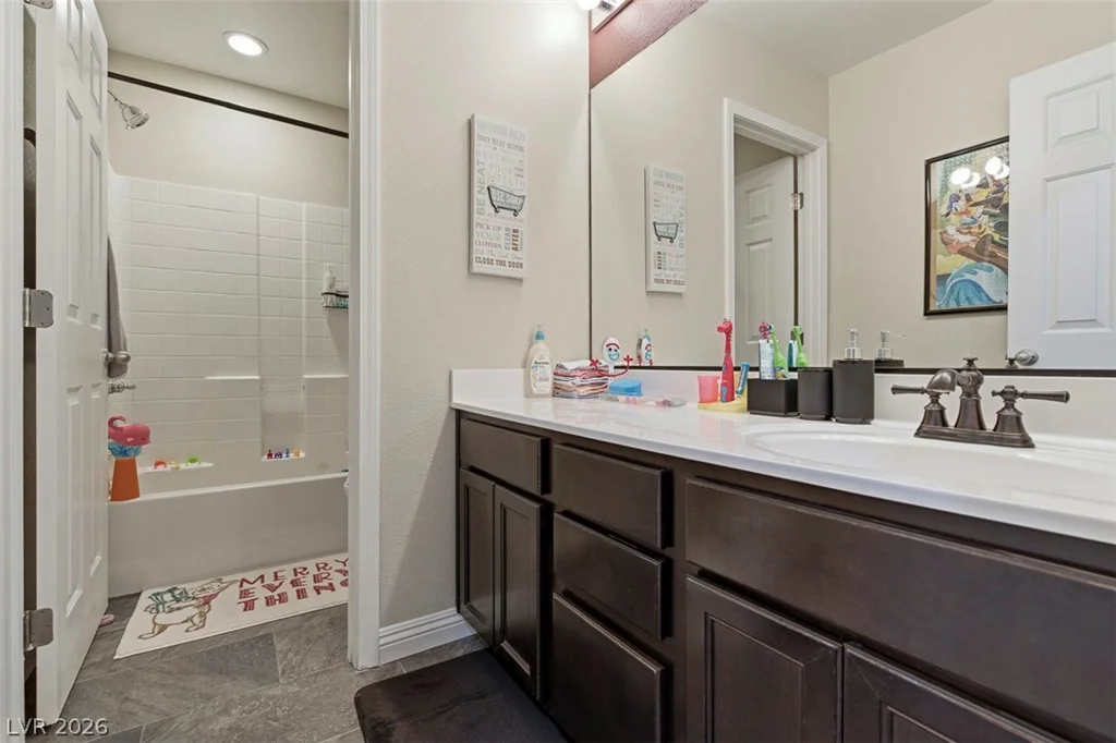 10715 Loretto Cove, Las Vegas, NV 89141