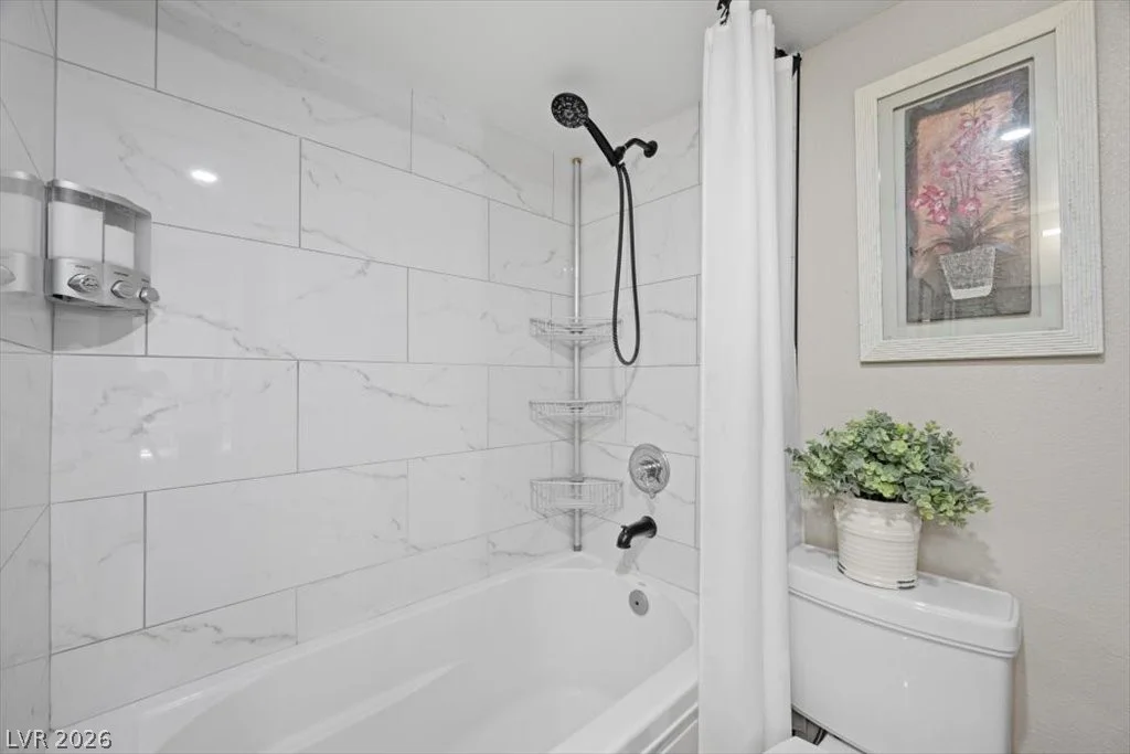 2677 Ruthe Duarte, Las Vegas, NV 89121